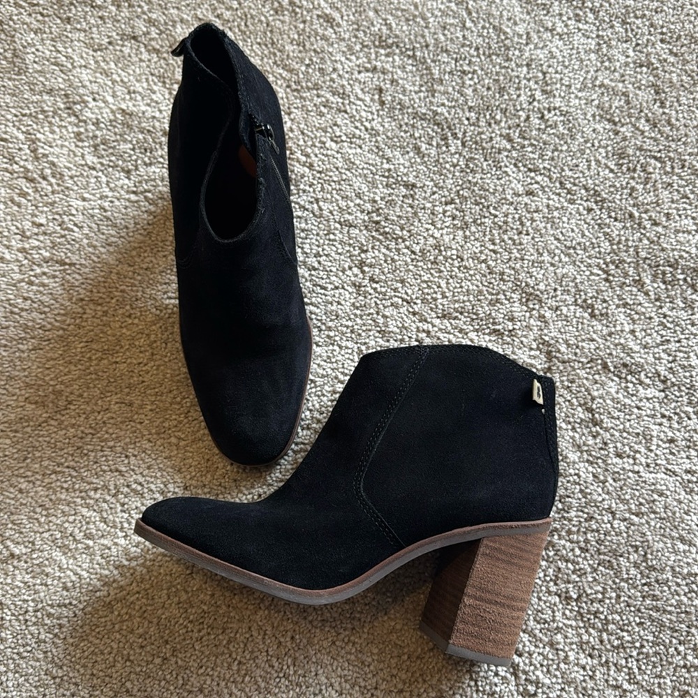 Lucky Brand booties, Pellyon size 7M/37 1/2